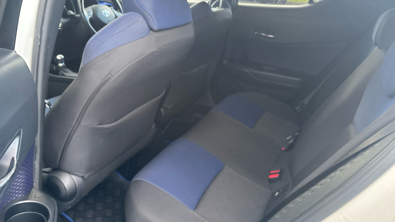 Toyota C-HR 1.8 Hybrid Dynamic 5dr CVT [Leather] Hybrid Hatchback